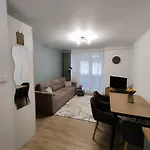 شقة Toparti Elmenyek Gárdony