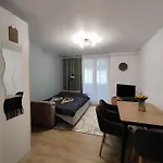 شقة Toparti Elmenyek *