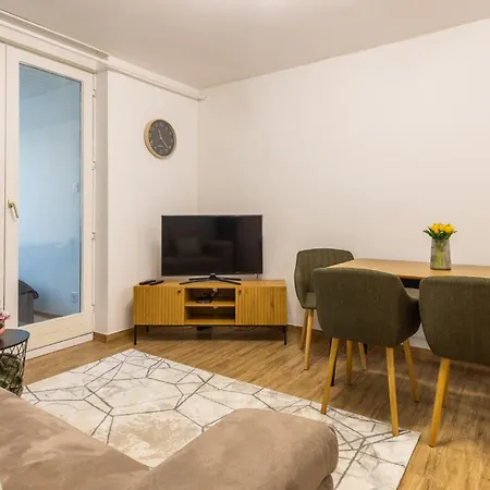 Toparti Elmenyek Gardony