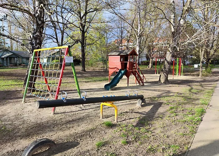 Toparti Elmenyek Apartment